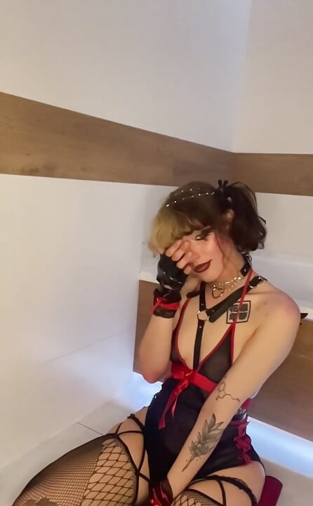 Cute Teen in Black Lingerie