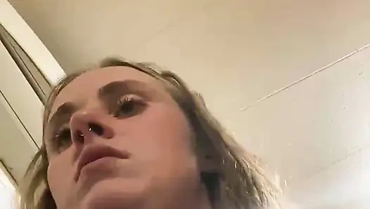 Трансляция началась на 04.02.2023 02:41, привет