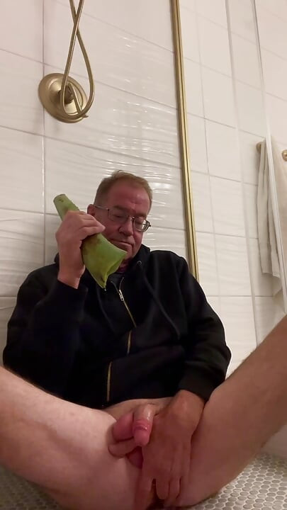 Duşta aloe ile solo
