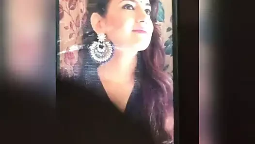 Subuhi joshi doğum günü boşalmak tibute