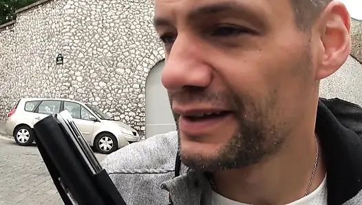 Threesome wanita cantik besar