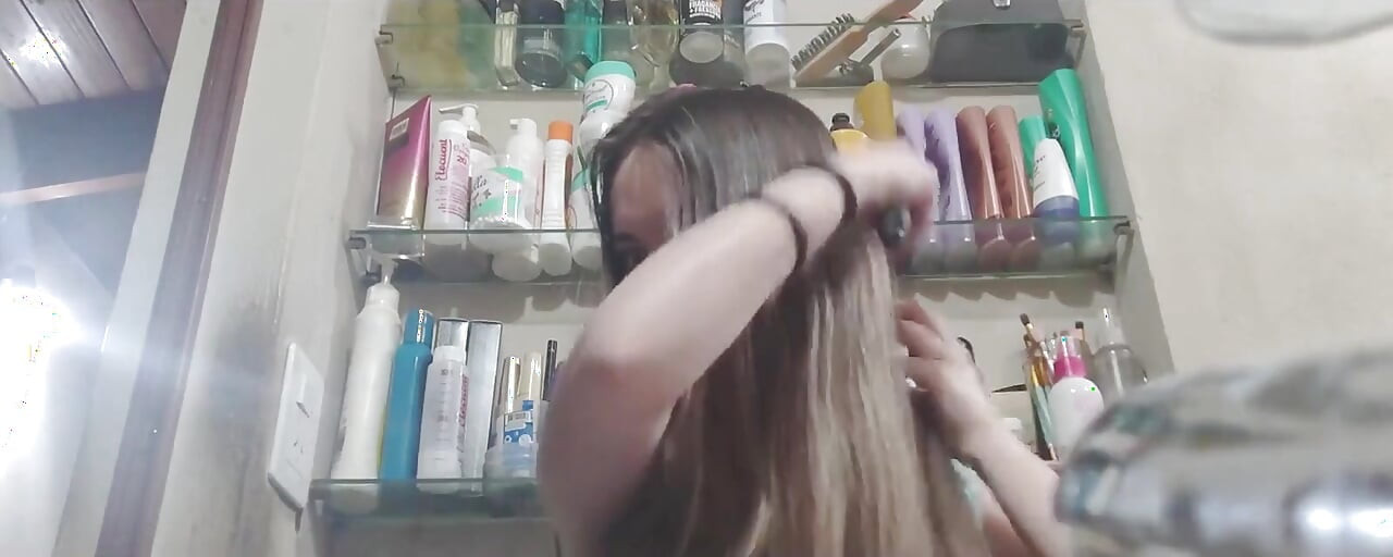 ヘアブラッシング