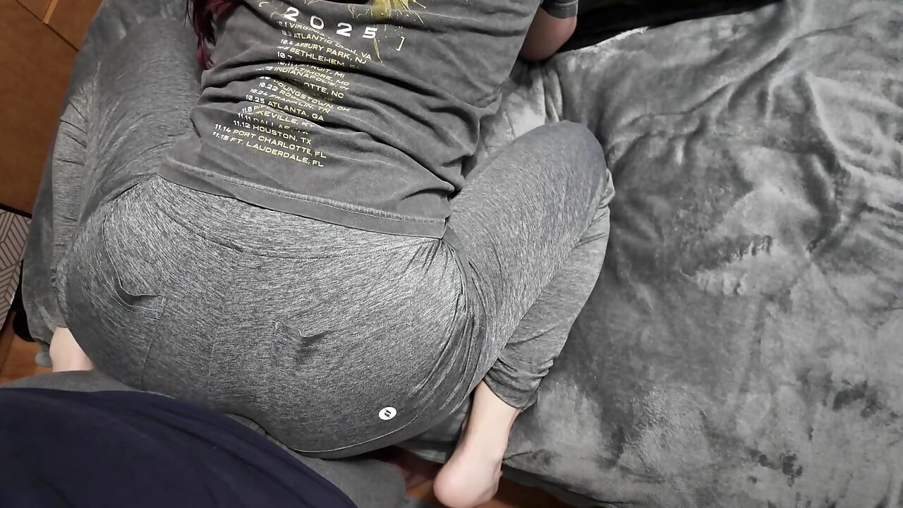 College Girl Dorm Room Ass Worship