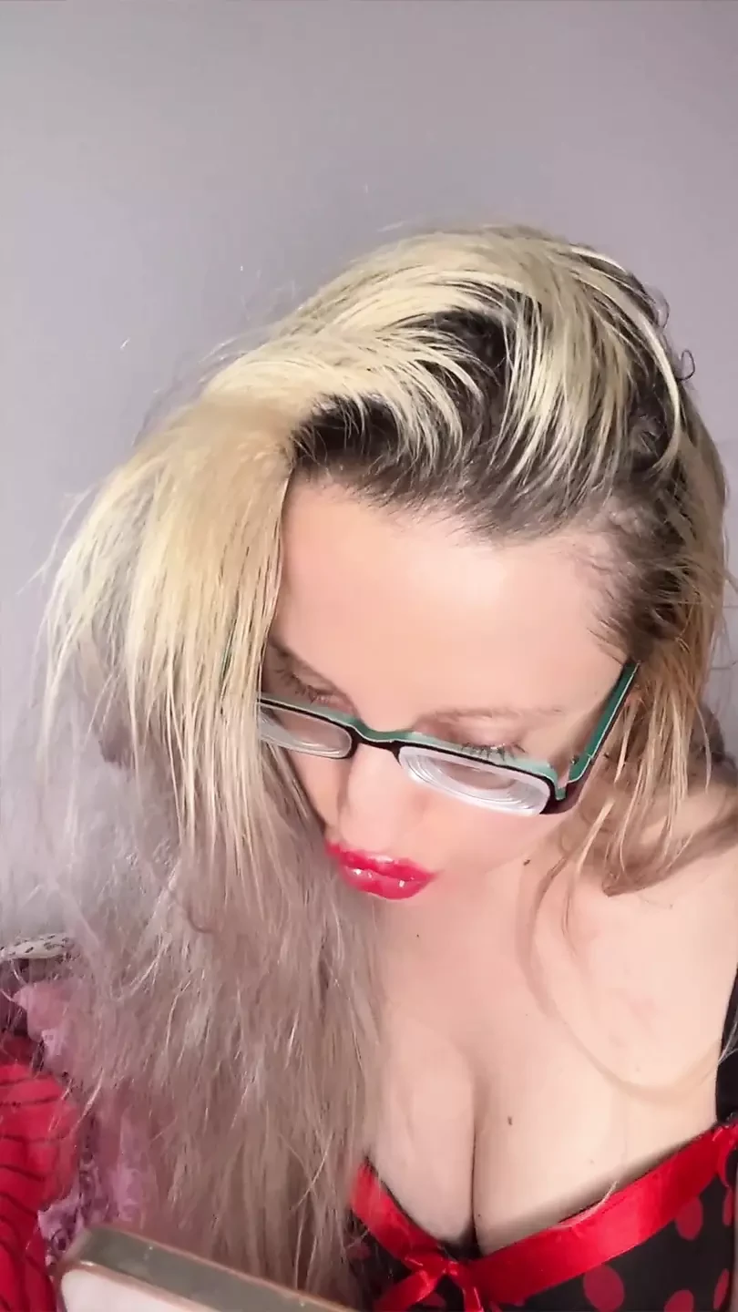 Bimbo sexy trans transformación