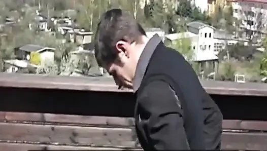 Almanya'dan amatör genç kız mükemmel vücudunun her yerine boşalıyor