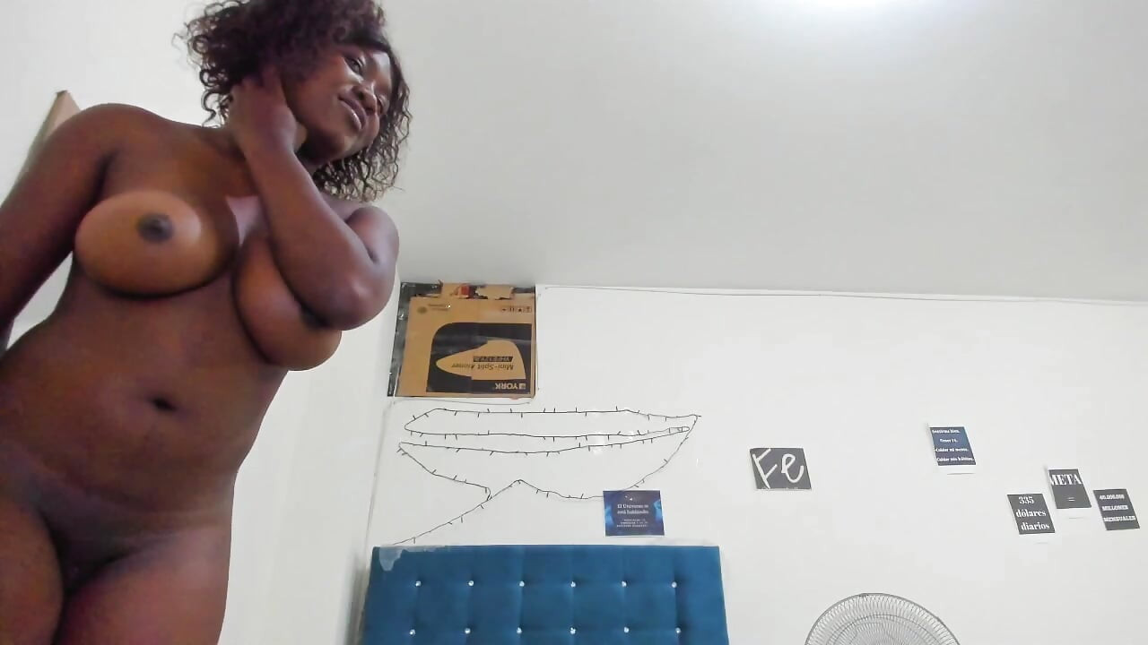FUCKING IN DIFERENTS POSITIONS HARD
