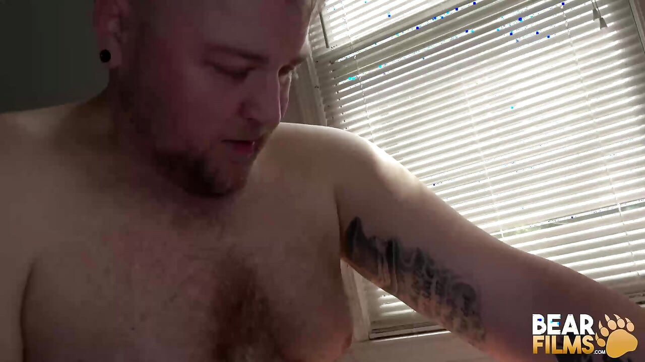 BEARFILMS Riley Coxxx Drills The Brisket Hairy Asshole