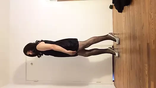 bana crossdressing