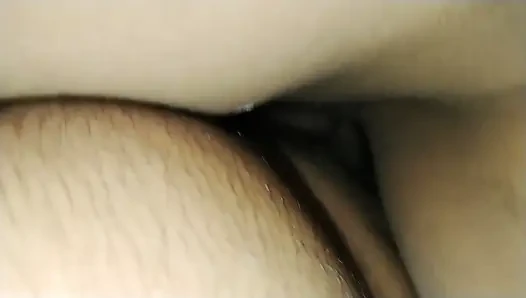 Gadis tetangga India yang cantik cuma butuh kontolku