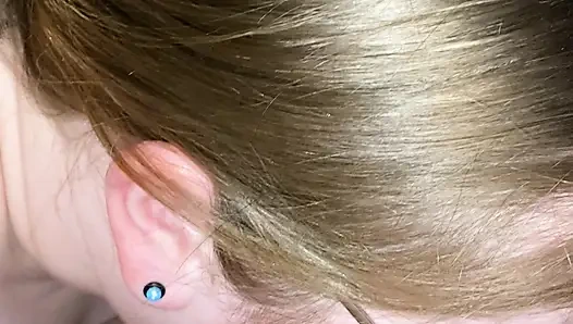 Белая женщина плюс размера сосет мясистый член мексиканского мужчины