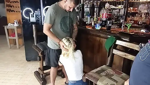 Трахнул в рот бойфренд и его лучший друг