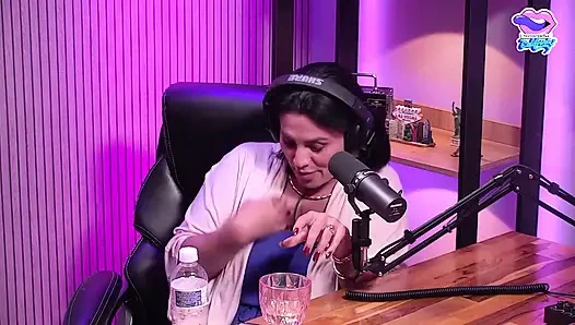 Hot Latina MILF Podcast - Marcia Imperator