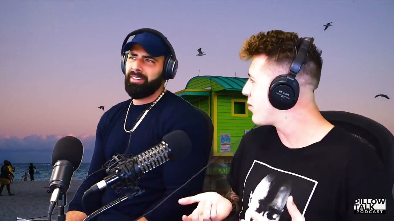 jencarlos pahle se kahin jyada sheyar karti hai