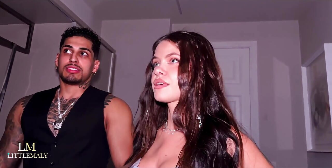 Multiple Squirting Orgasms & Real DP!!! Rossa Vax Troized Gangbanged by 3 BBC Creampie Finale