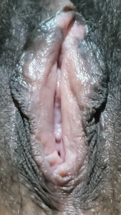 Hot Hairy MILF Pussy Close Up With Seductive Amateur Energy | Clip 1