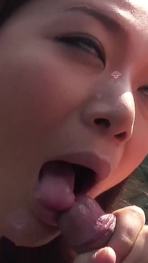 Rich Japanese Mature give Blowjob to Stranger with Tiny Dick | Clip 3