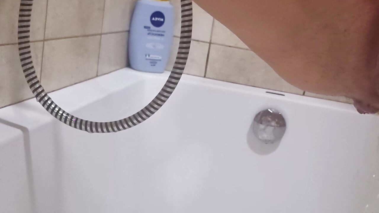 Pissing Compilation. Golden Rain. Femdom Piss. Shaving Pussy. Ep 10314