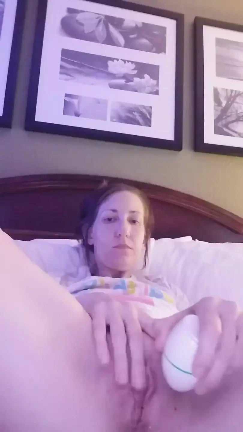 Watching porn & making myself cum hard