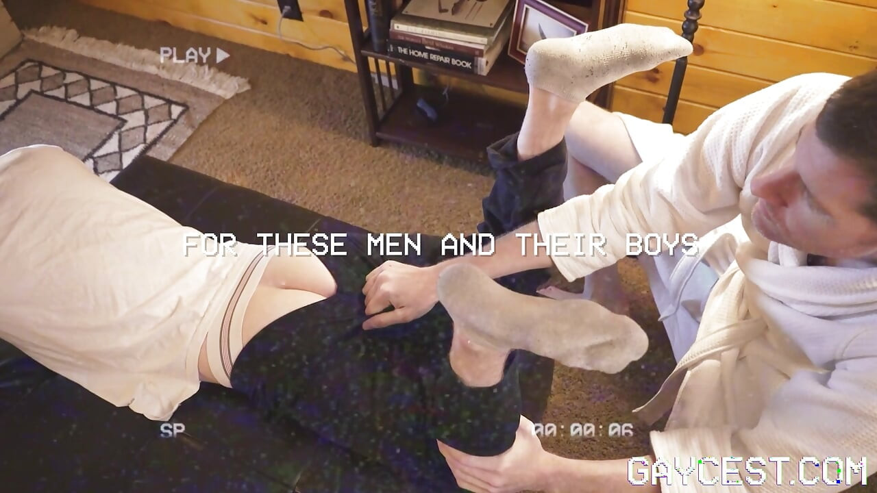 Two sexy twink fucked raw in gym by DILF Dolf Dietrich