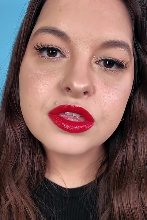 Head Empty, Just My Lips