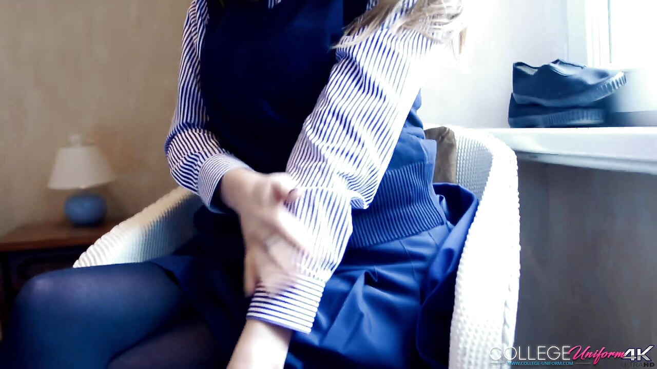 Footloose Featuring Jess Impiazzi