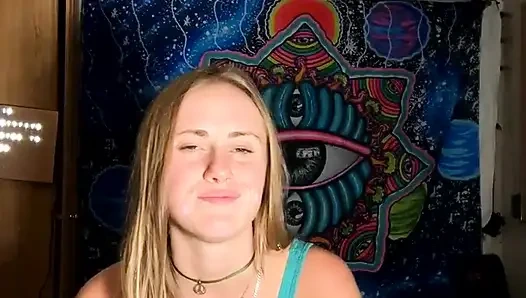 Никогда не думал, что я скучаю по тому маленькому помещению, которое у меня было все в себе