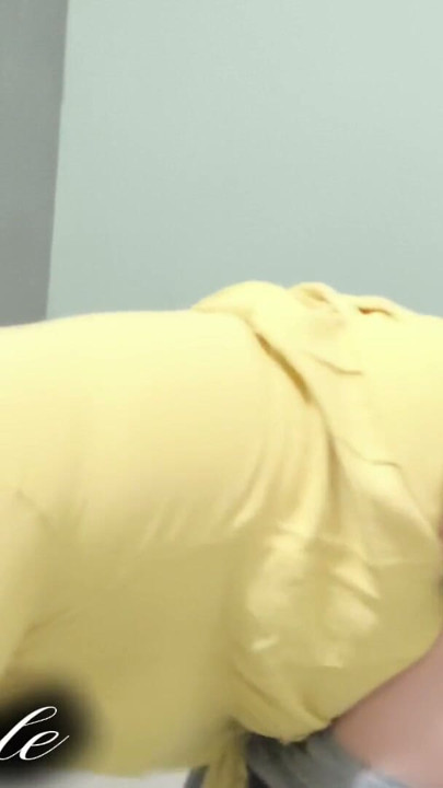 Une épouse musulmane indienne en pleine action avec son mari très excité Couple en hijab | Clip 1
