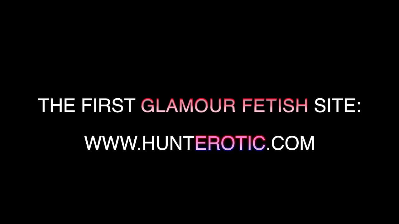 手极端和电影 - 我会拿下你无用的胸罩婊子的最后一点! 由顶级domina lia和她的奴隶卡罗尔