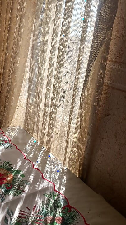 Sabahları tatlı ayaklar ve memeler