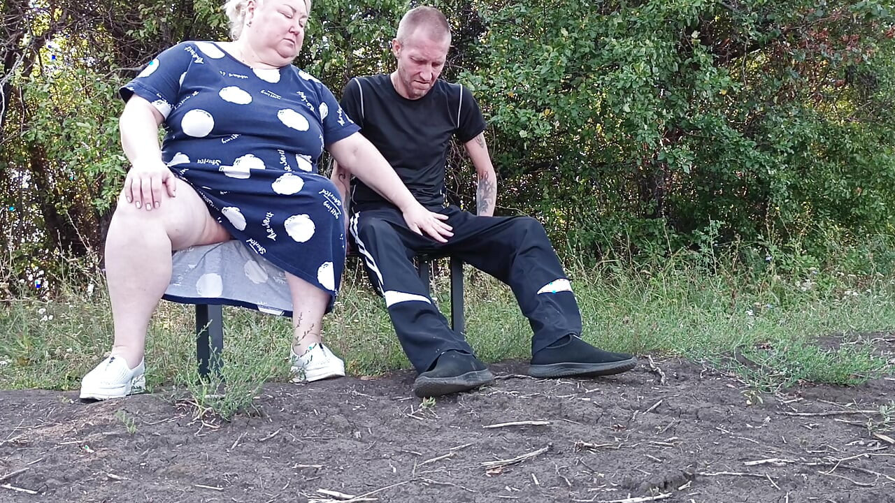 A neighbor in a public park jerks off my dick until I cum