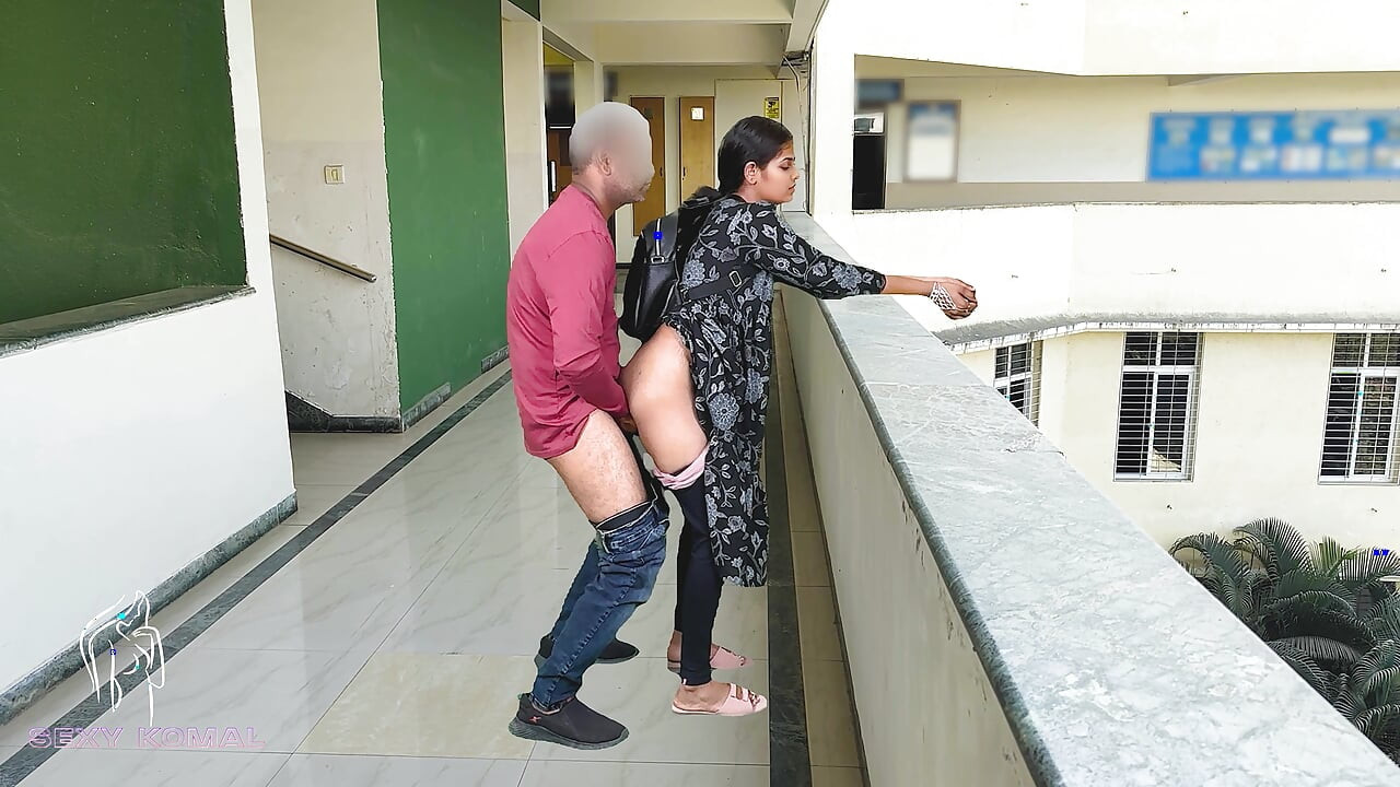 Komal Started Her Boyfriend in College, She Started Rejecting Bindas