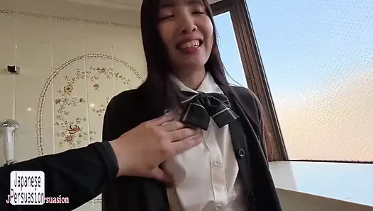 Masum sıkı amcığın ham döllenmesi, geri tutulan arzudan acımasız takip patlamaları