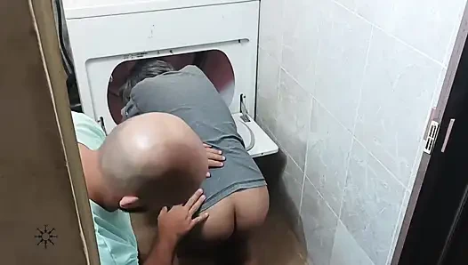 Ich helfe dir und stoße es am Ende zu tief.