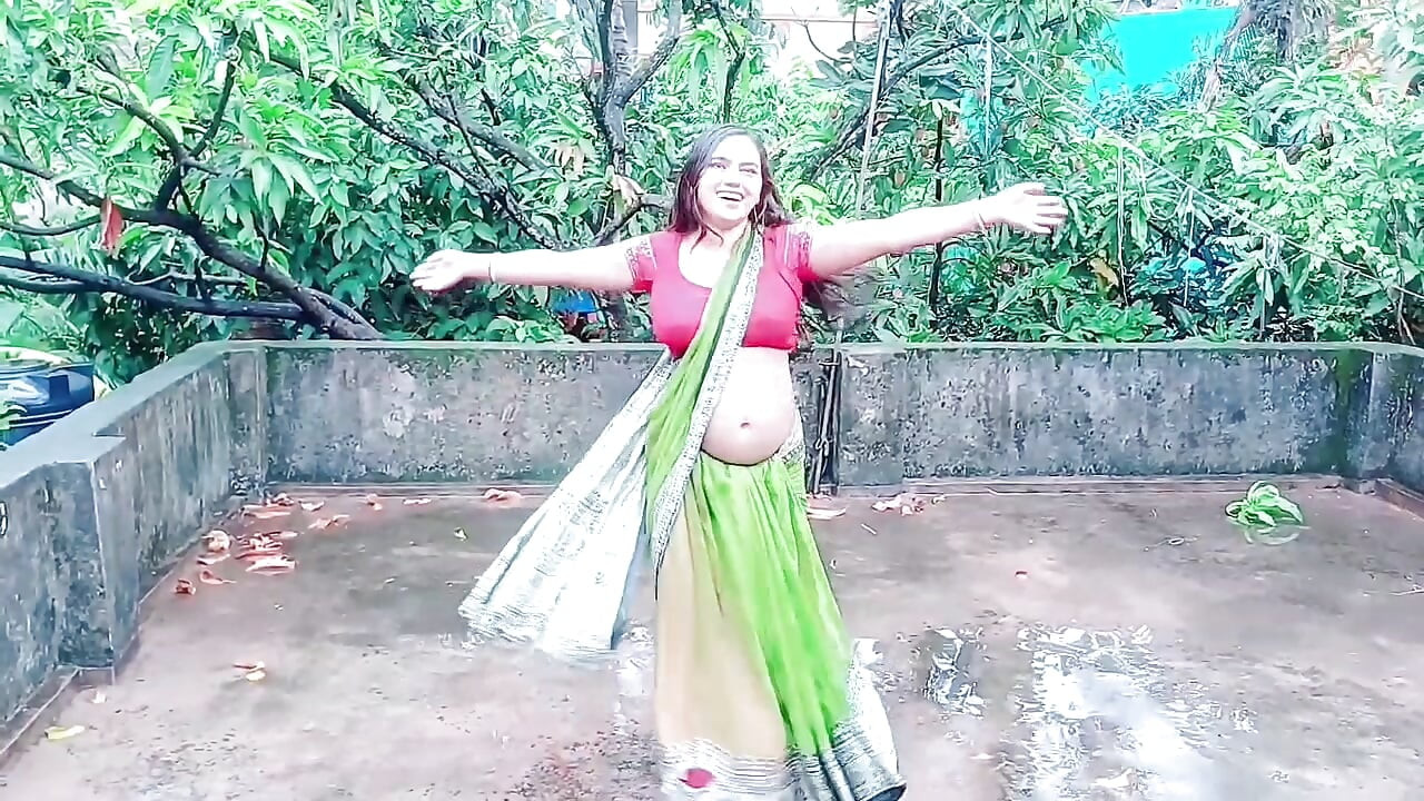 Indian Desi Stepmom hardcore fucking sex .. best Indian hard fucking porn video