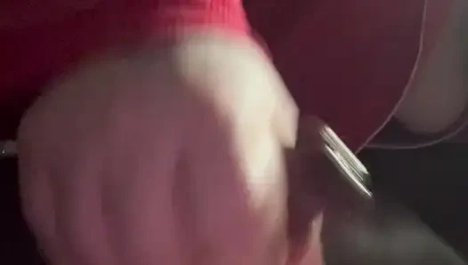 Белая шлюшка доит мой большой черный член