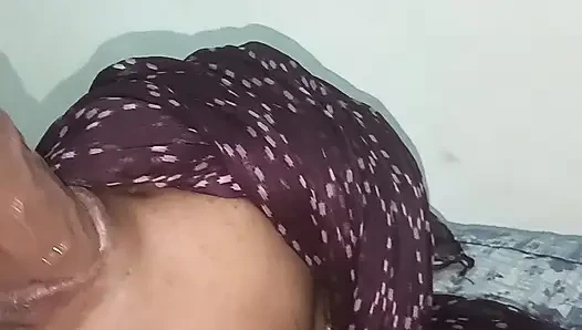 Desi bhabhi ki pyasi chut