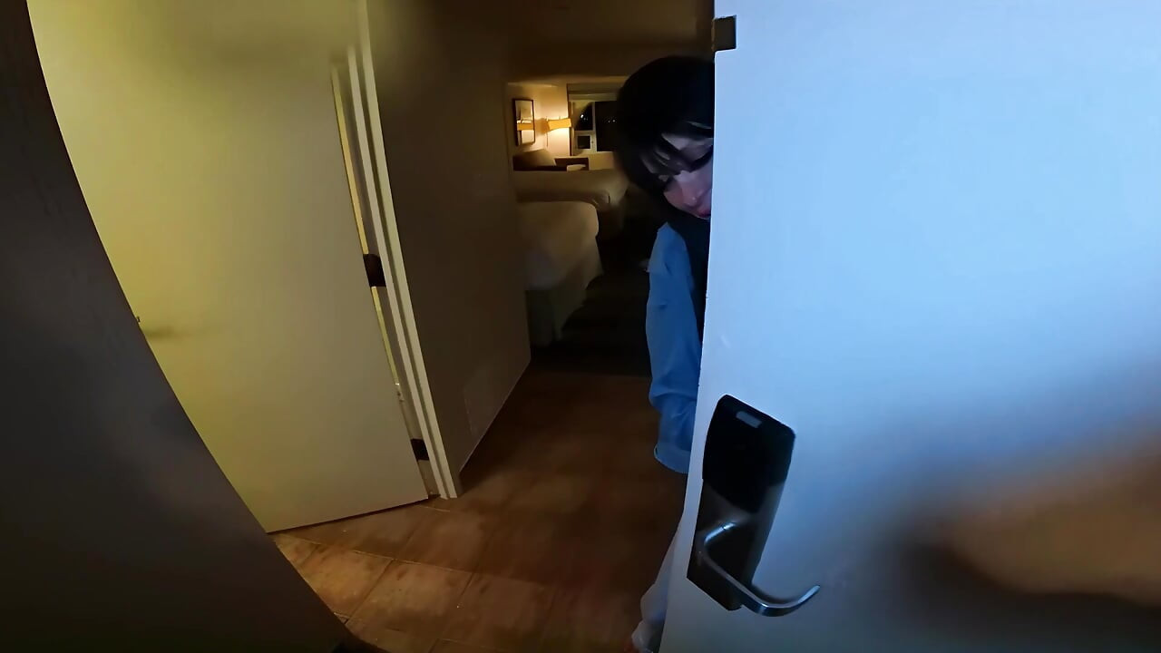 I was losing at slots so I invited a winner to fuck me in my suite