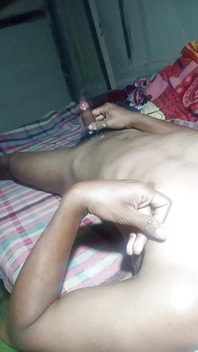 Horny male expressing his milk before sleeping