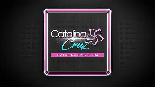 LICENSED TO LICK - Krissy Lynn Agressive Lesbian Fun