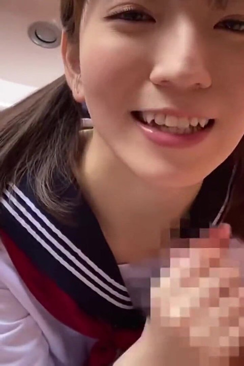 चंचल उजागर मेकओवर डेट पर पीला बड़े स्तनों वाली चिढ़ाने वाली गुड़िया के साथ आनंद की तरह भाग.3