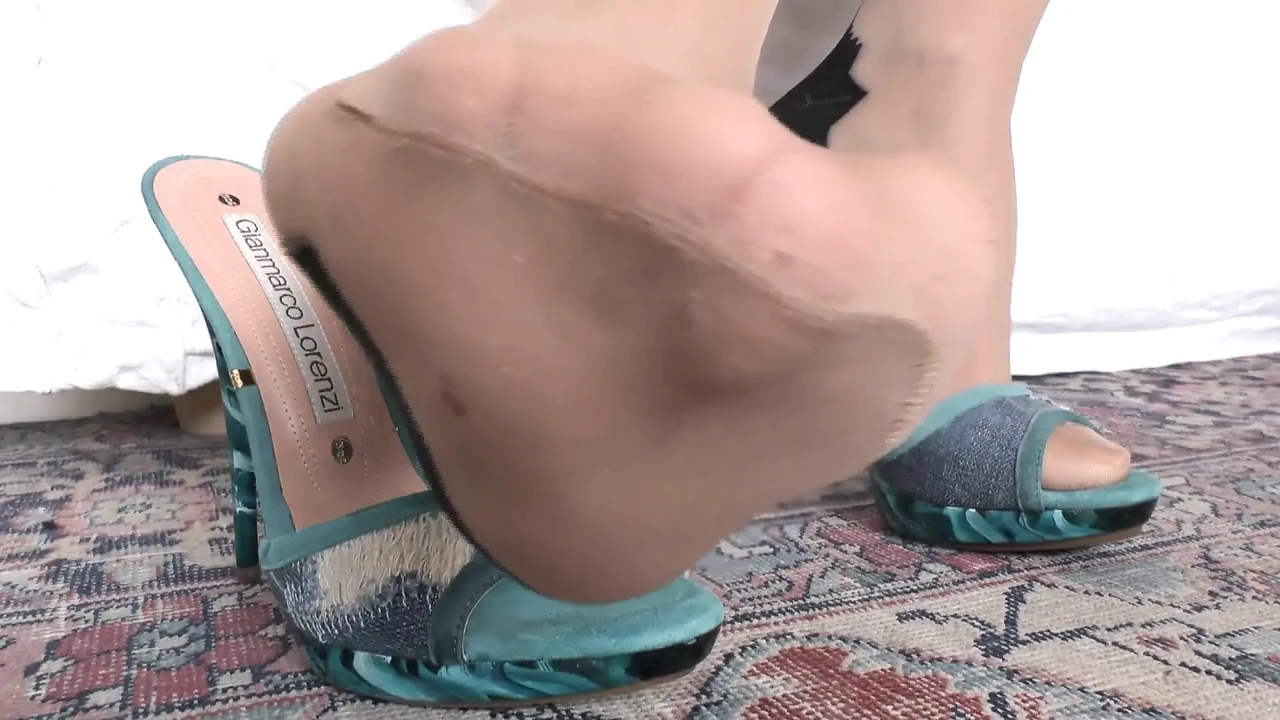 Exciting Turquoise Aqua High Heels Showcase