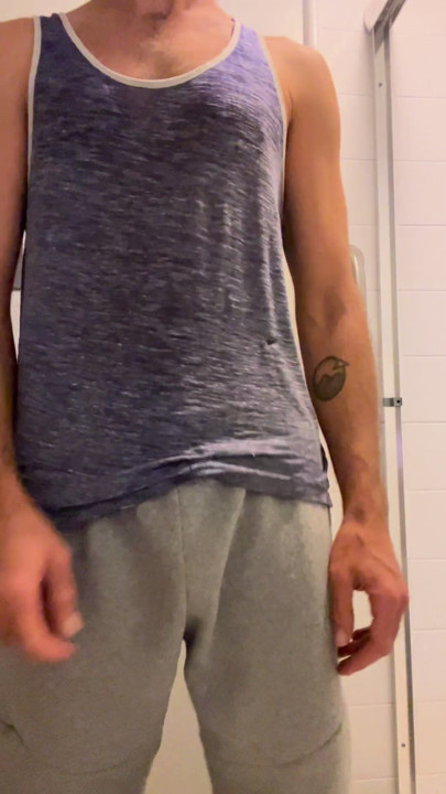 Ball lifting in briefs
