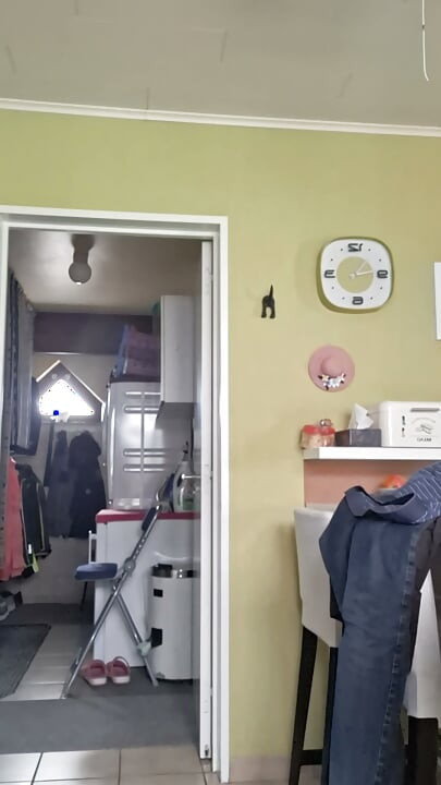 VÝSTAVNÍ SEXSHOW BEZ RUKOU CUCÁNÍ PTÁKA VYSAVAČEM CUMSHOT
