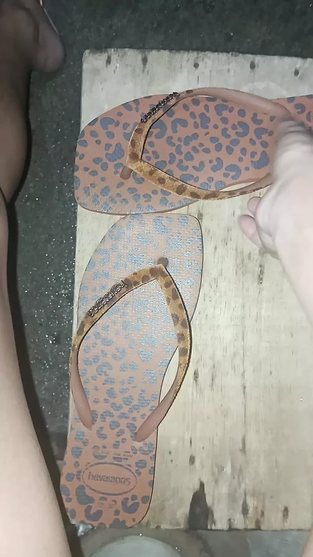 Slim Square Velvet 2