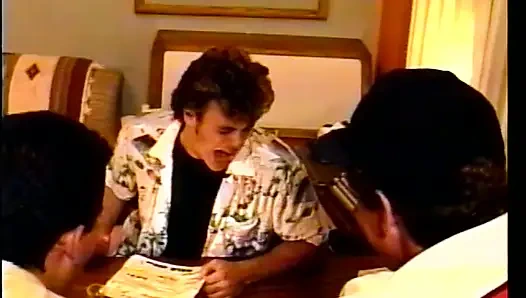 Lorraine day si cewek hot rambut cokelat ini pengen banget jadi bintang film untuk bisa beraksi di ruangan casting bokep pertamanya