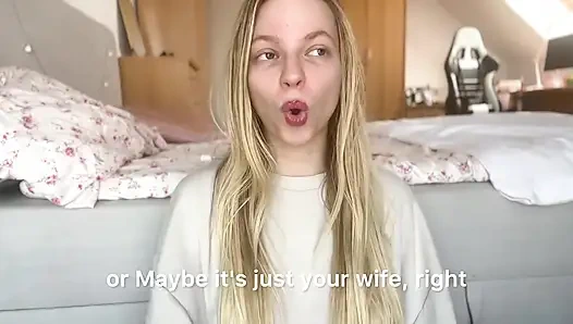 Kaus kaki bekas pakai celana dalam