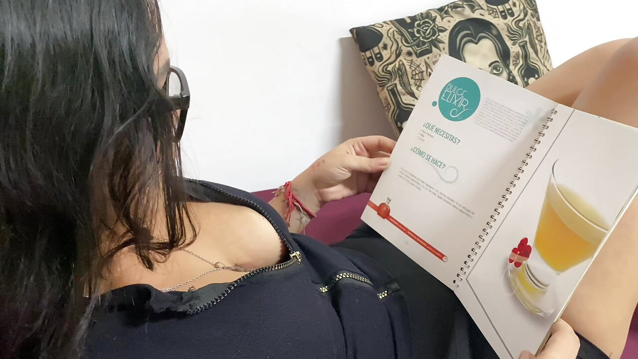 הפסקת לימודים עם אחותי החורגת הלטינית בעלת התחת הגדול! - פורנו בספרדית