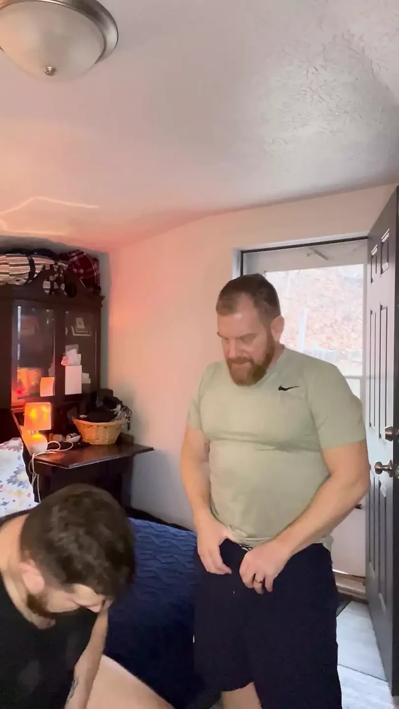 Bonding moment, Hoe een pik om te zetten.