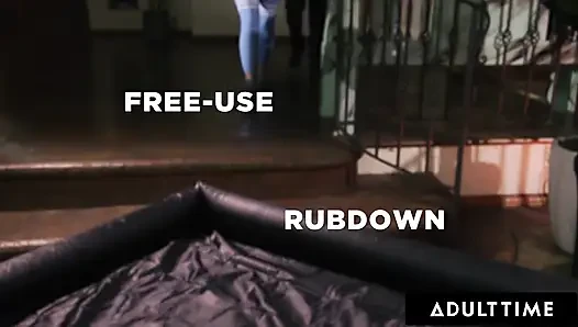 ADULT TIME - masöz jewelz blu iş arkadaşıyla sohbet eden müşteri tarafından nuru sırasında ücretsiz kullanılıyor