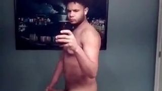 Black dude shows ass